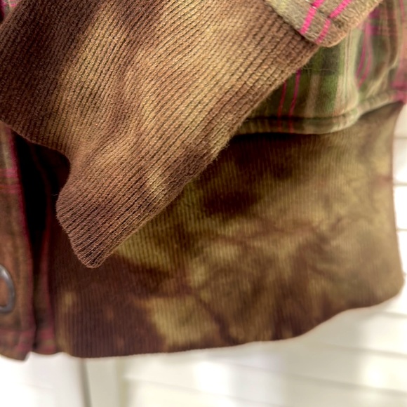 Roxy Med Multi Color Plaid & Tie Dye Ribbed Waist and Cuffs Sweater Jacket - Picture 8 of 14